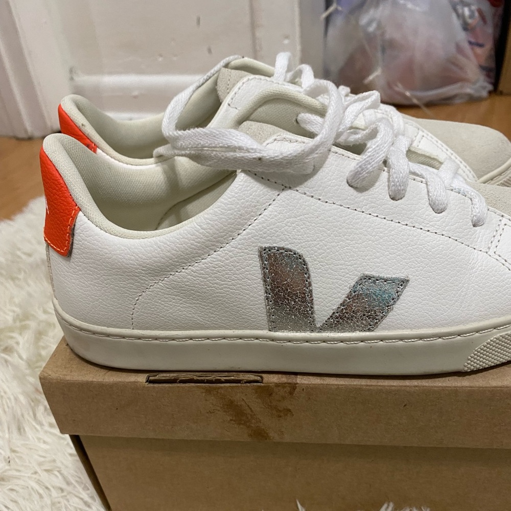 Very cute veja sneakers!!!